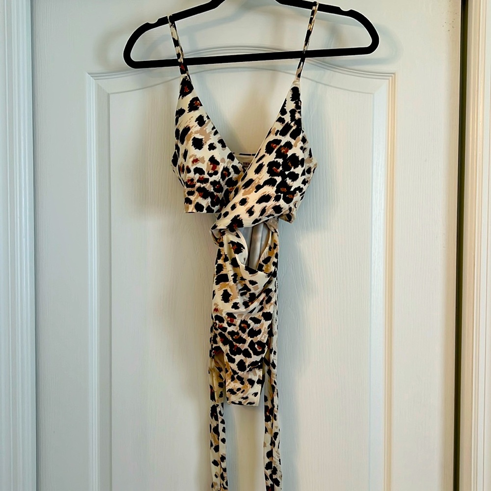 Aerie Wrap Full Coverage One Piece Bathing Suit Size Medium